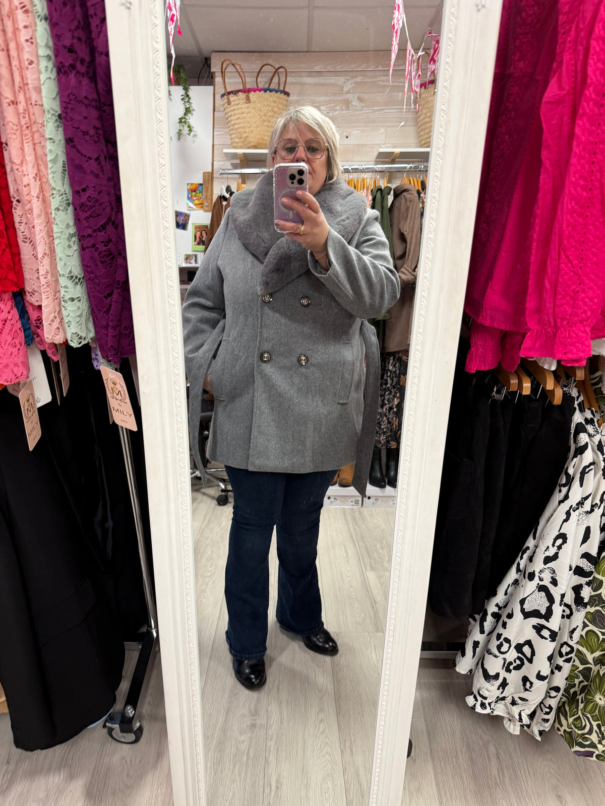 Manteau classe gris
