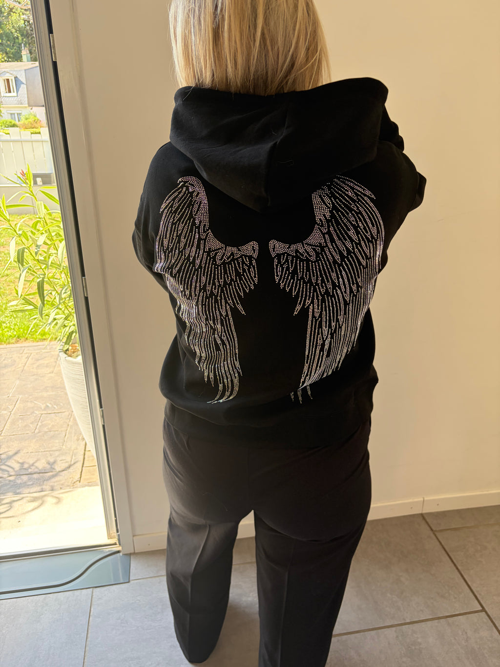 Gilet avec des ailes dans le dos