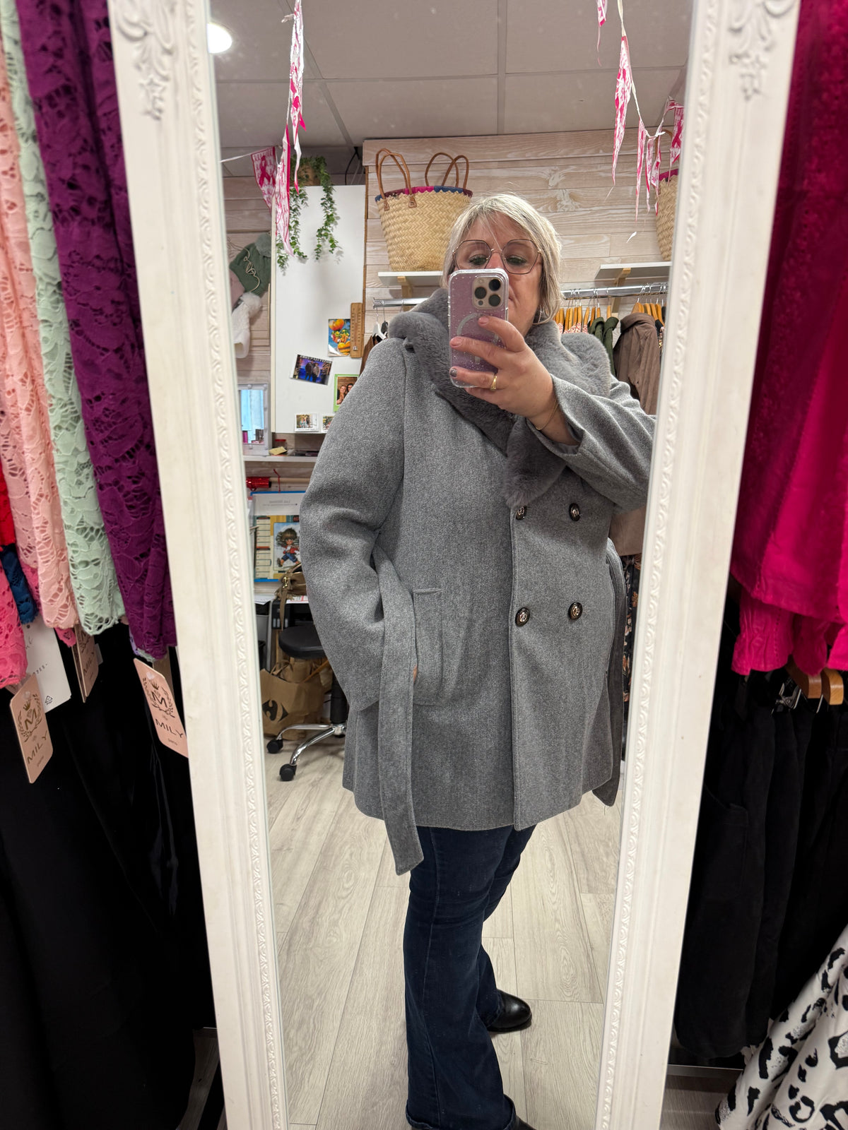 Manteau classe gris