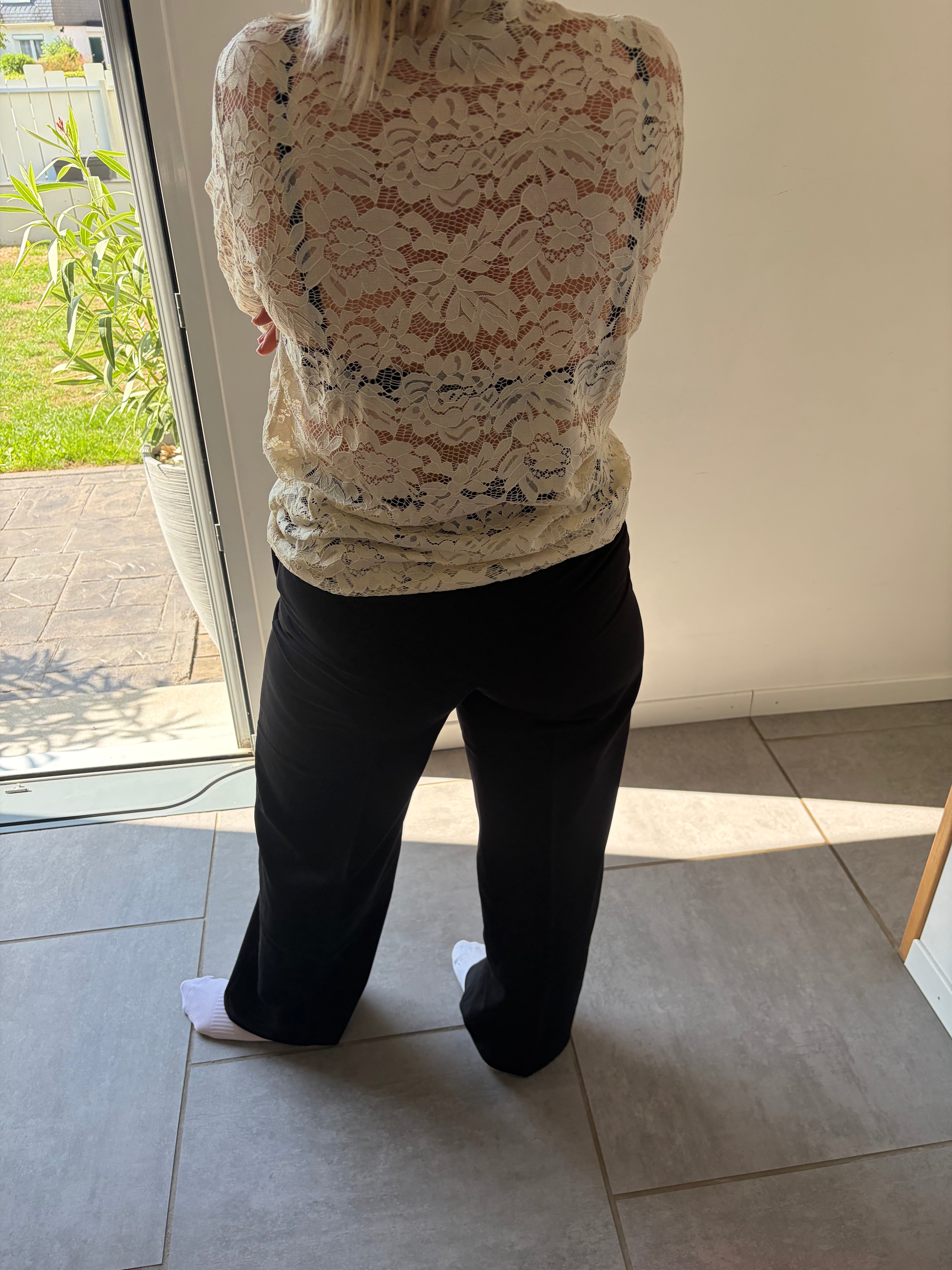 Haut dentelle taille unique